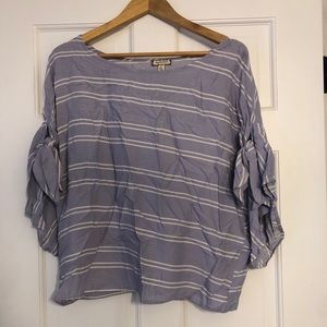 White and blue blouse. Size XL